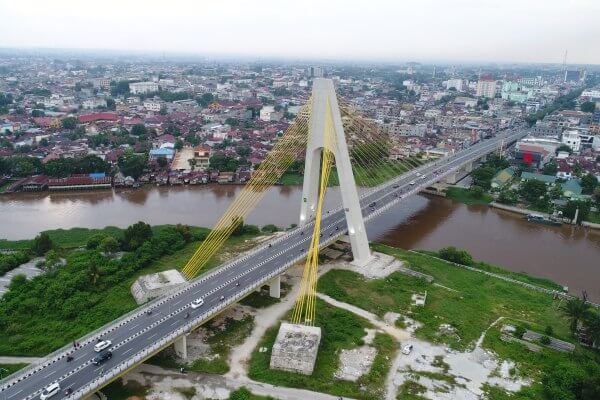 jembatan terpanjang di indonesia