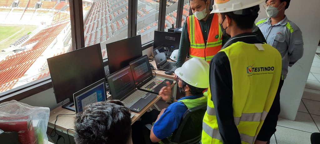 Project Pengujian & Monitoring Moving Retractable Roof Jakarta International Stadium